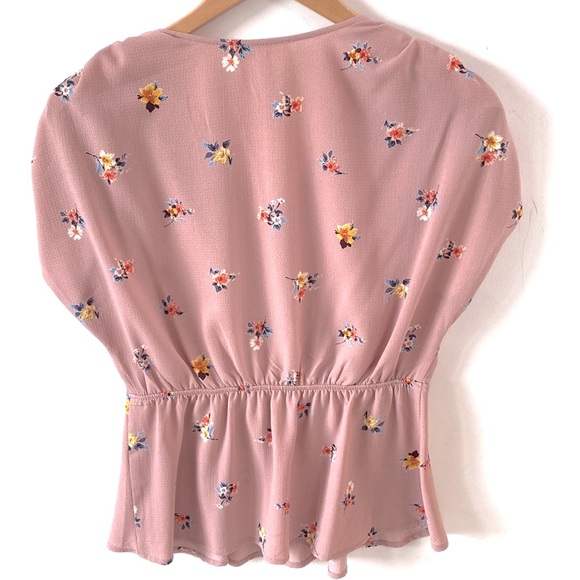 (A53) NEW Monteau Floral Print Peplum Top, Size Medium, NWOT - Picture 7 of 8